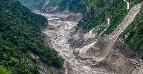 भोटेकोशीमा बाढी फेरि सुरु, स्याप्रुबेसी आइपुग्यो