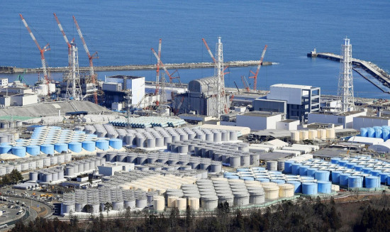 चीन र कोरियाको विरोधका बीच फुकुसिमा आणविक ऊर्जा केन्द्रबाट पानी प्रवाह सुरु