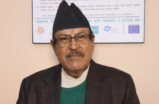 केपी शर्मा ओली र रमेश लेखकविरुद्धको जाहेरी आयोगले पठायो फिर्ता