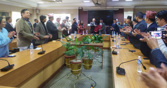 एडिबीसँग २१ अर्ब ७० करोडको ऋण र अनुदान सम्झौता