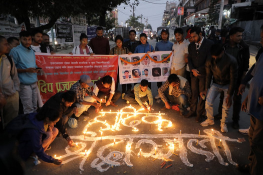 इजरायलमा ज्यान गुमाएकाको सम्झनामा दीप प्रज्वलन