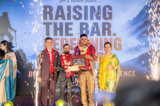 नेशनल लाईफको 'रेजिङ द बार, रिडिफाइनिङ सक्सेस':व्यवसाय विस्तारसंगै उत्कृष्ट शाखा र कर्मचारी सम्मानित