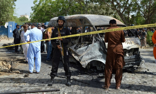 पाकिस्तानमा आतंकवादी हमला हुँदा तीन प्रहरीको मृत्यु