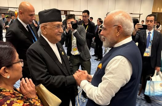 प्रधानमन्त्री ओली र मोदीबीच भेट