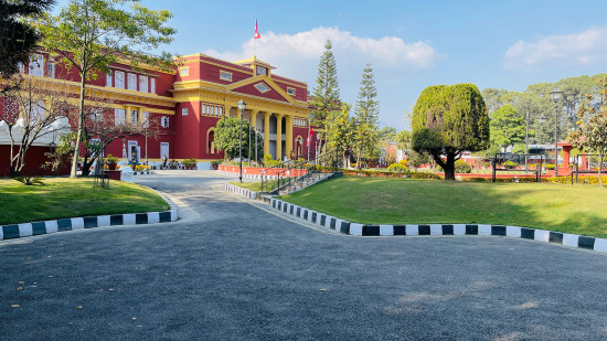 राष्ट्रपति पौडेलले आह्वान गरेको सर्वदलीय बैठकमा प्रमुख दलका नेताहरू सहभागी