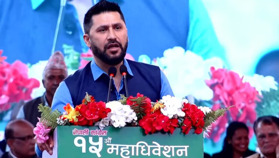 अब आन्दोलन गरेर सरकार ढाल्ने खेलमा नलागौं : रवि लामिछाने