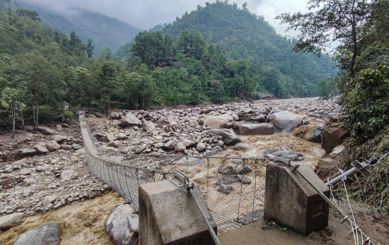बाढीपहिरो अपडेट: ५ को मृत्यु, २८ जना बेपत्ता