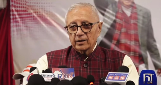 कांग्रेस विभाजित मानसिकतामा छ : डा. शेखर कोइराला