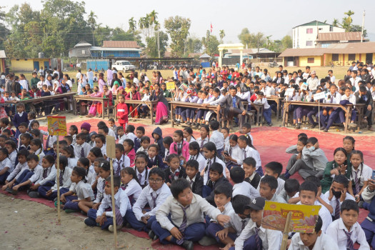 चुलाचुलीका सरकारी विद्यालयमा अंग्रेजी माध्यम, फर्किन थाले बसाइँ सरेका अभिभावक