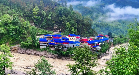 दोभान बजारबासीको हरायो भोकनिन्द्रा