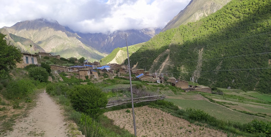 चिसो छल्न खलङ्‍गा झरेका तिङ्‍करवासी फर्किए