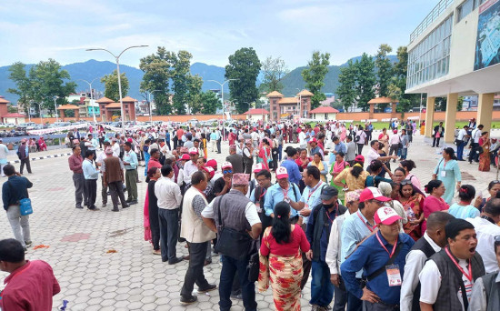 एमाले लुम्बिनी प्रदेशको नेतृत्व चुन्न मतदान हुँदै