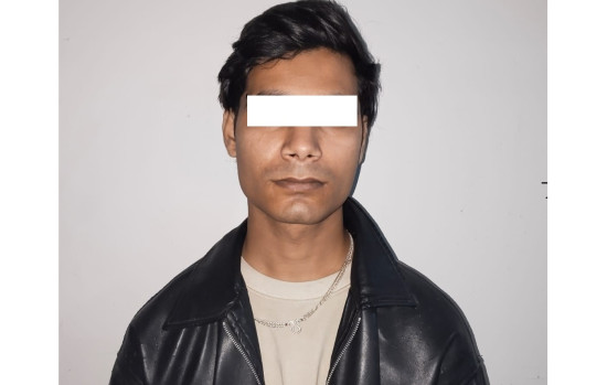 पठाओ राइडरको कोठामा भेटियो स्वचालित हतियार