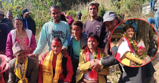 रास्वपाका तीन जना नेता कांग्रेसमा प्रवेश