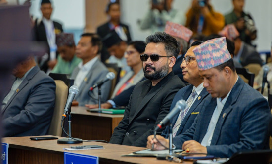 पाँच वर्षमा स्वास्थ्यमा आठ प्रतिशत बजेट पुर्‍याउने सरकारको प्रतिबद्धता