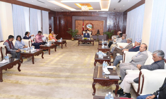 सत्ता साझेदार दलहरुको बैठक बालुवाटारमा जारी