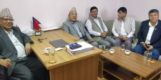 माधव र वामदेवबीच पार्टी एकताबारे छलफल