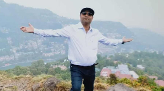 धनगढीका वरिष्ठ वन अधिकृत घुससहित पक्राउ
