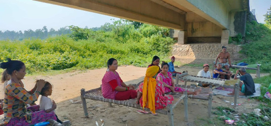 दसैंले छोएन वनहराका भूमिहीनलाई