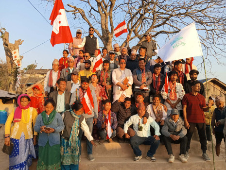 मोहन्यालमा १४ जना कांग्रेस प्रवेश