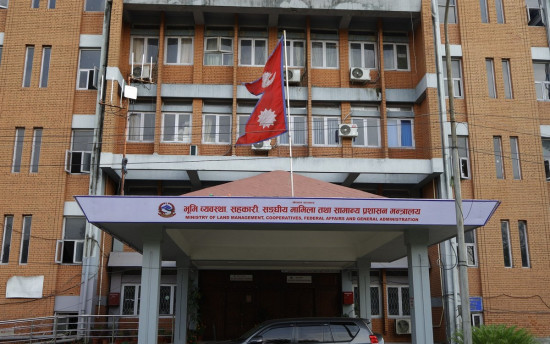 बजेट नल्याउने स्थानीय तहलाई सामान्य प्रशासन मन्त्रालयको स्पष्टीकरण