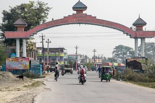 विराटनगर महानगरले विमानस्थलको फोहोर नउठाउने