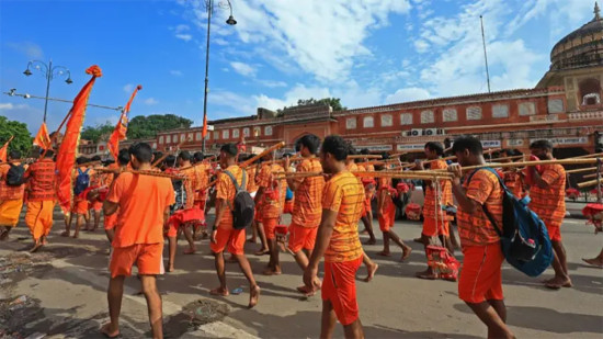 करेन्ट लागेर ९ जना बोलबम यात्रीको मृत्यु