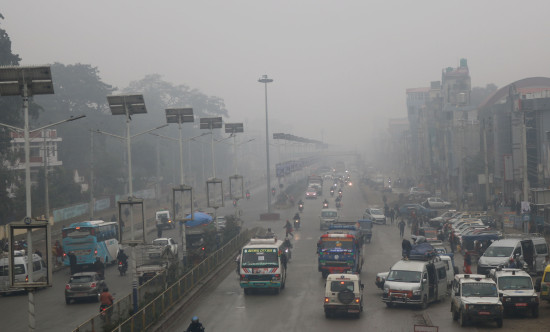 बाक्लो हुस्सुका कारण पूर्वपश्चिम राजमार्ग अवरुद्ध