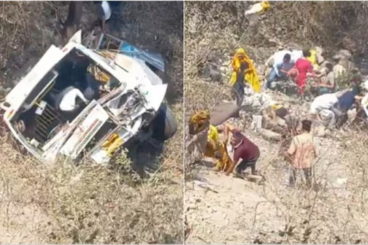 तीर्थयात्री बोकेको बस दुर्घटना हुँदा २१ जनाको मृत्यु