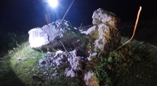 हात्तीले भत्कायो जंगेपिलर 