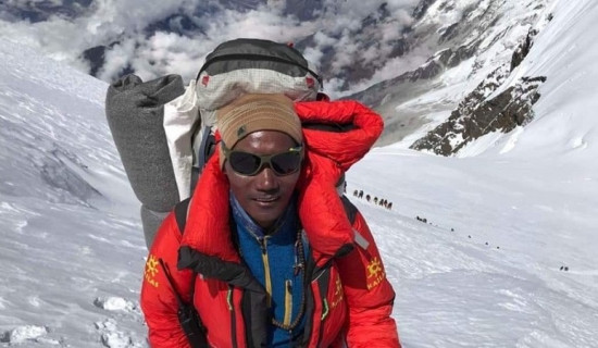 'सगरमाथा आरोहणले नेपालमा पर्वतारोहण सुरक्षित छ भन्ने सन्देश दिएको छ'