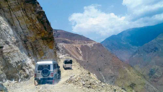 कर्णाली राजमार्गले कालीकोटका बजारमा व्यापार बढ्यो