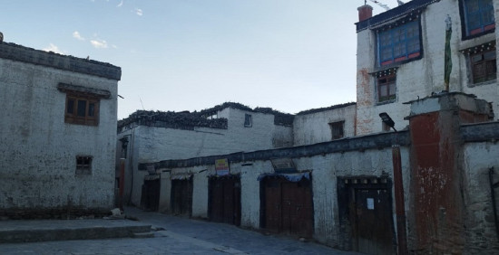 पर्यटकीय विकासको पर्खाइमा ऐतिहासिक लोमान्थाङ