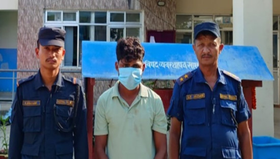 वृद्ध दम्पतीको ६ लाख ३८ हजार लुटेर भागेका रमेश समातिए