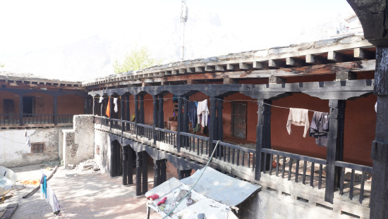 दुई शताब्दी पुरानो मुक्तिनाथ धर्मशाला स्तरोन्नति गरिँदै