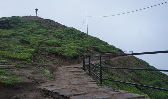 पर्यटकीयस्थल खोपारामा आश्रयस्थल, पदमार्गलगायतका पूर्वाधार निर्माण