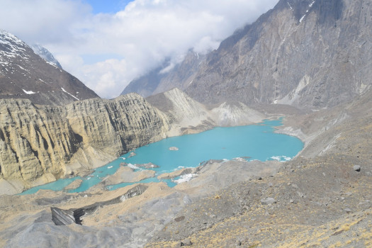 अन्नपूर्ण आधार शिविरमा रहेको पञ्चकुण्ड ताल