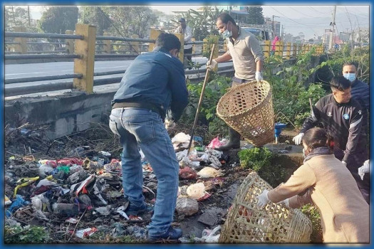 सात मेट्रिक टन नकुहिने फोहर व्यवस्थापन