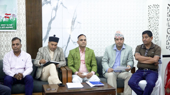 देश र कांग्रेस जोड्न साउन २० गते राष्ट्रिय भेला, विभाजनको जोखिम टार्न नेताहरूलाई एकताको दबाब