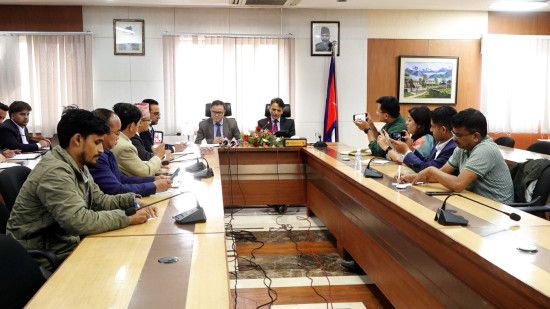 मध्यपूर्वी देशमा द्वन्द्व : २८ जना घाइते, ११ नेपाली पक्राउ