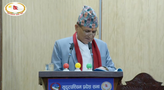 सुदूरपश्चिम प्रदेश सरकारले मध्यरातमा ल्यायो ३७ अरबको बजेट, प्रतिपक्षी दलले गरे बहिस्कार