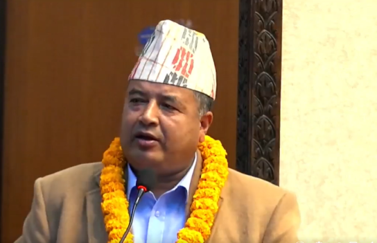 विदेशीले स्वार्थ पूरा भएपछि बालेनलाई जोक्कर भन्नेछन् : महेश बस्नेत