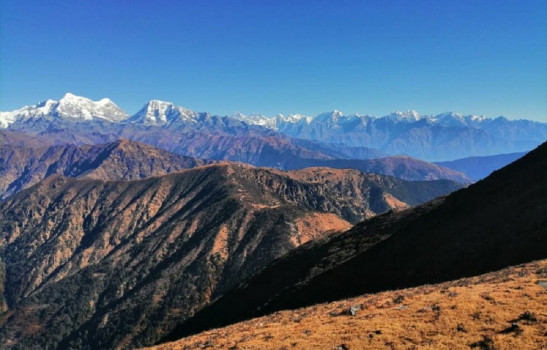 पिकेडाँडा र ज्वालामाई क्षेत्रमा भरपर्दो सञ्चार सुविधा नहुँदा पर्यटकलाई मर्का