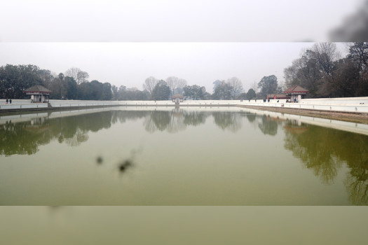 अनेक विशेषता बोकेका भक्तपुरका पोखरी