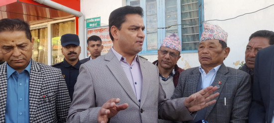 'औषधि छैन भन्ने छुट सरकारी अस्पताललाई छैन'