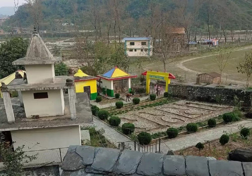 संरक्षणको पर्खाइमा 'पराशर पार्क'