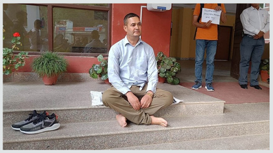 प्रेम चलाउनेमाथि आक्रमण गर्ने सयुजलाई पुर्पक्षका लागि थुनामा पठाउन अदालतको आदेश