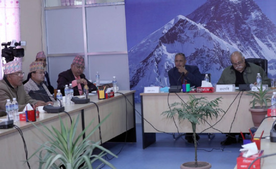 पूर्वाधार विकास समितिले विद्युत् व्यापारबारे मन्त्रीसँग जवाफ लिने