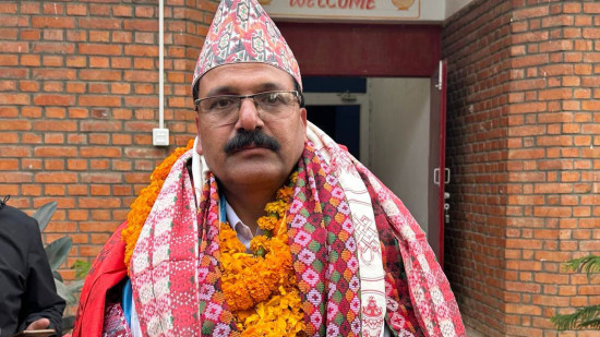 कर्णालीका मुख्यमन्त्री शर्माले तेस्रोपटक विश्वासको मत लिने