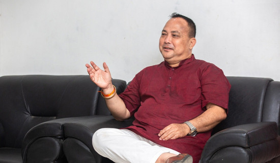 वीरगंज महानगरका मेयर राजेशमान सिंह पक्राउ
